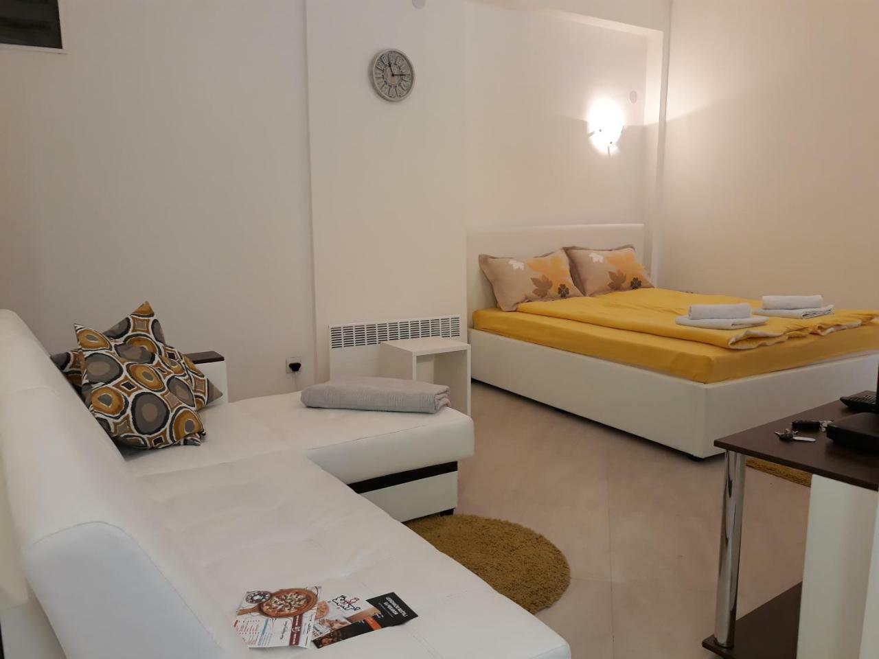 White Pearl Appartement Belgrado Buitenkant foto