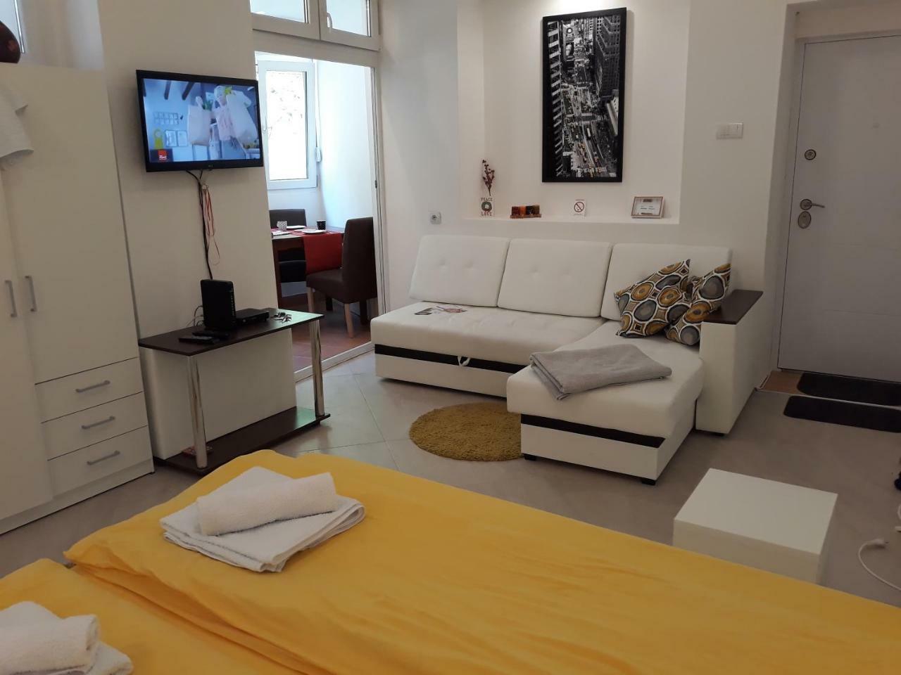 White Pearl Appartement Belgrado Buitenkant foto
